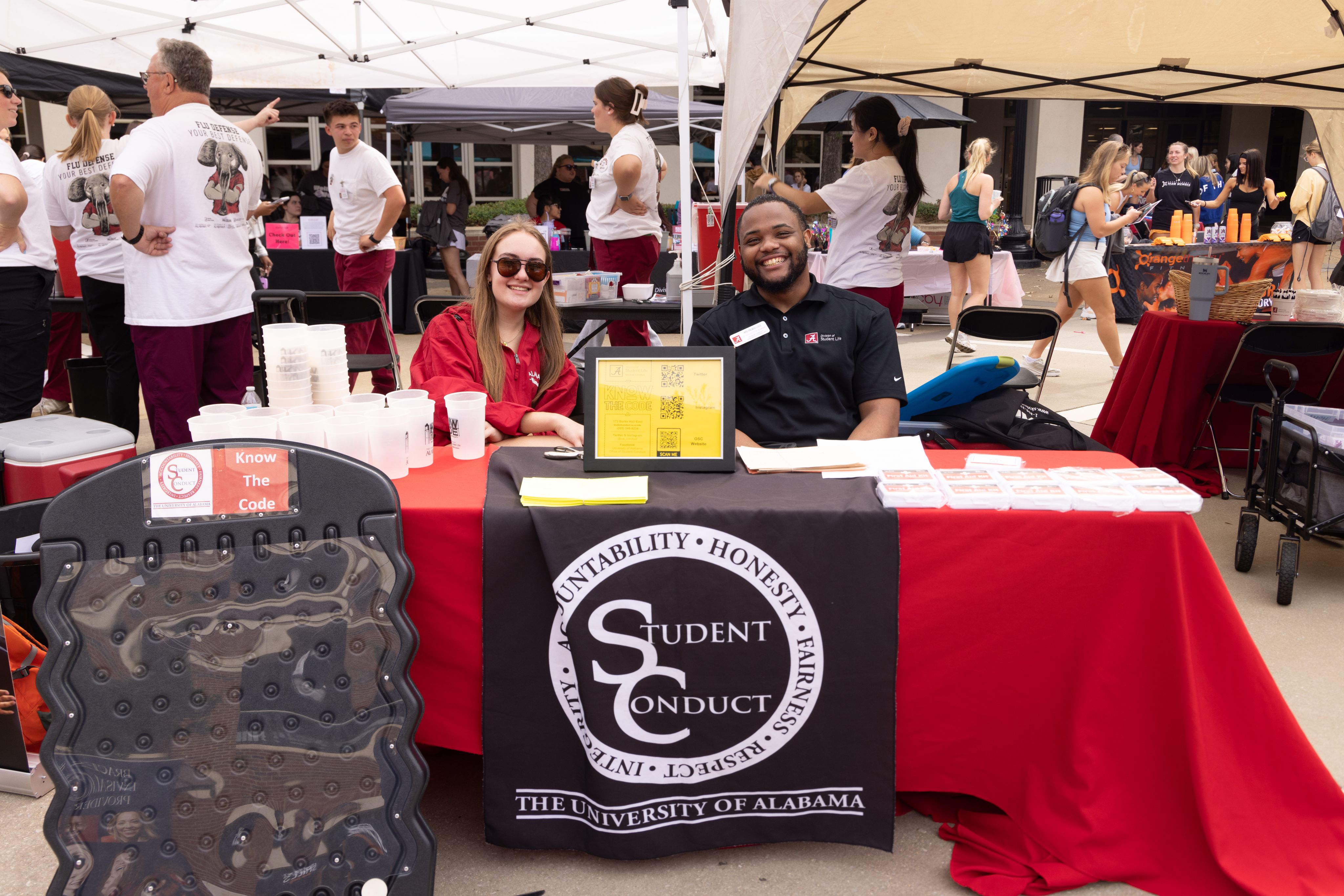 people tabling at an event