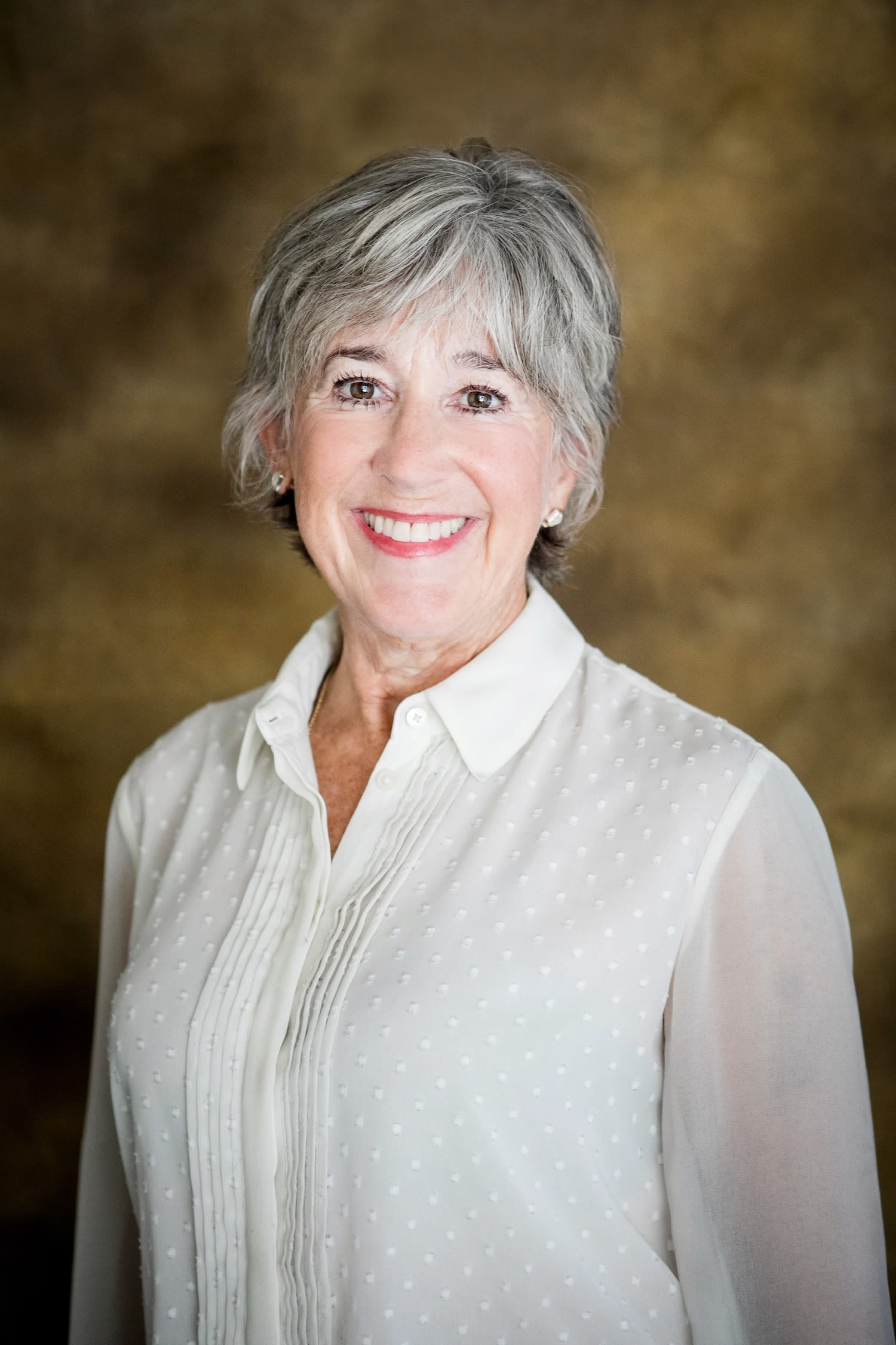 Portrait of Professor Pamela Bucy Pierson