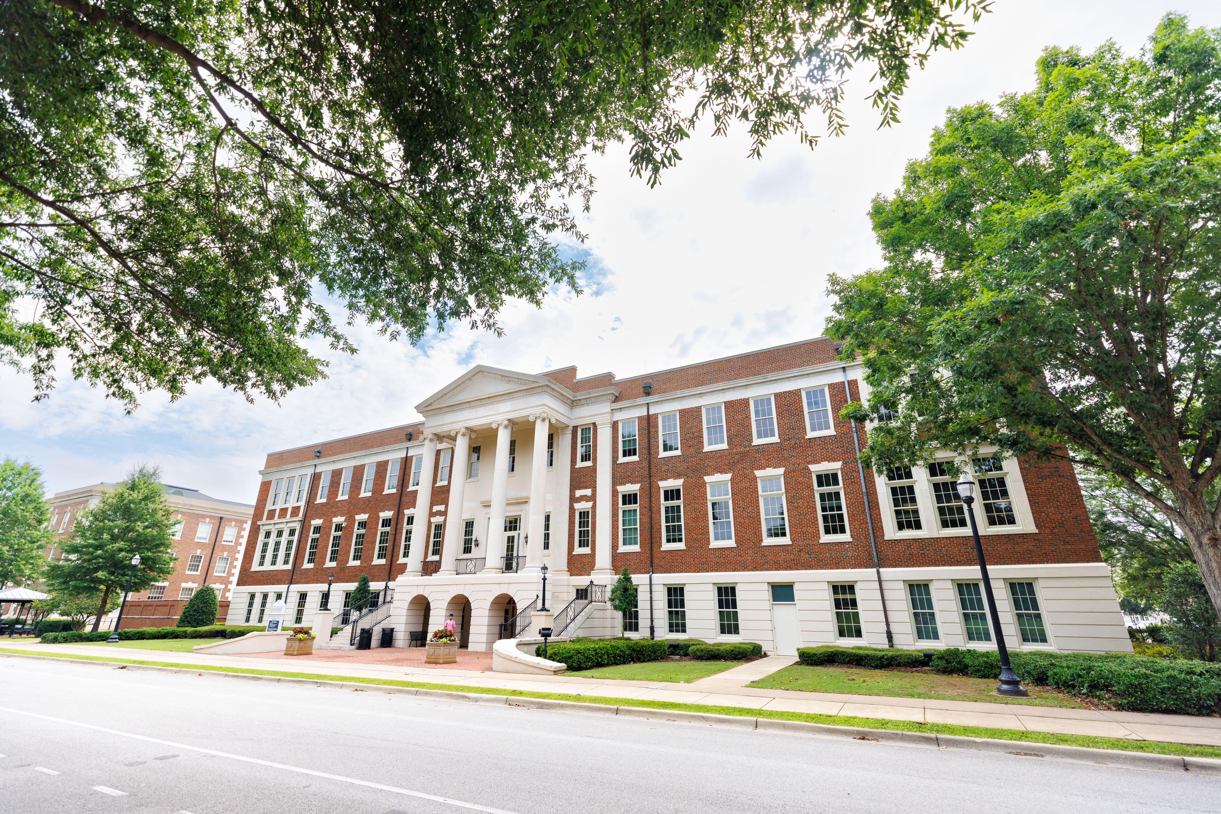 A photo of Honors Hall.